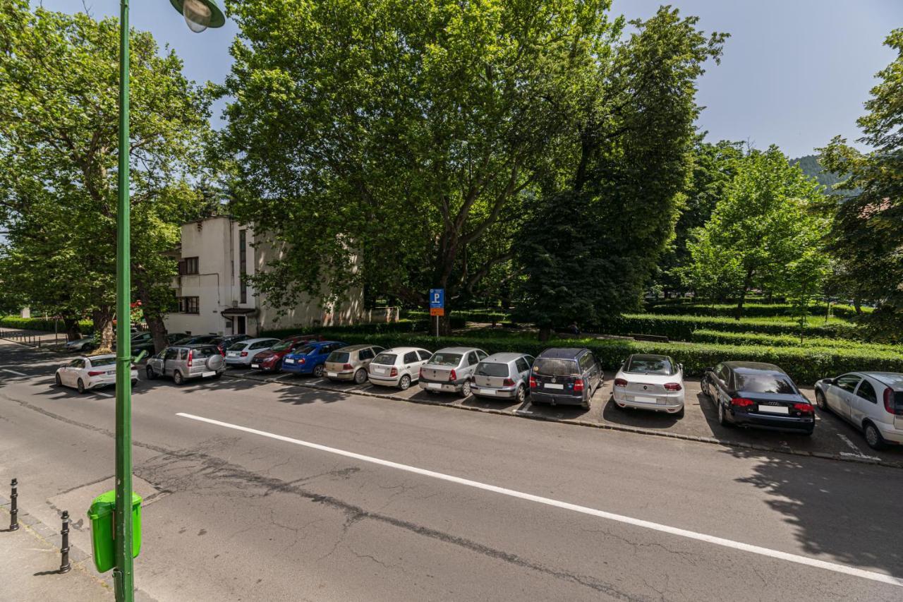 Sabin Apartments Private Parking Брашов Экстерьер фото